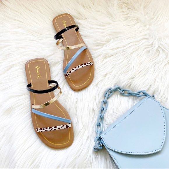 Strappy square toe slip on sandals slides flat - Picture 4 of 12